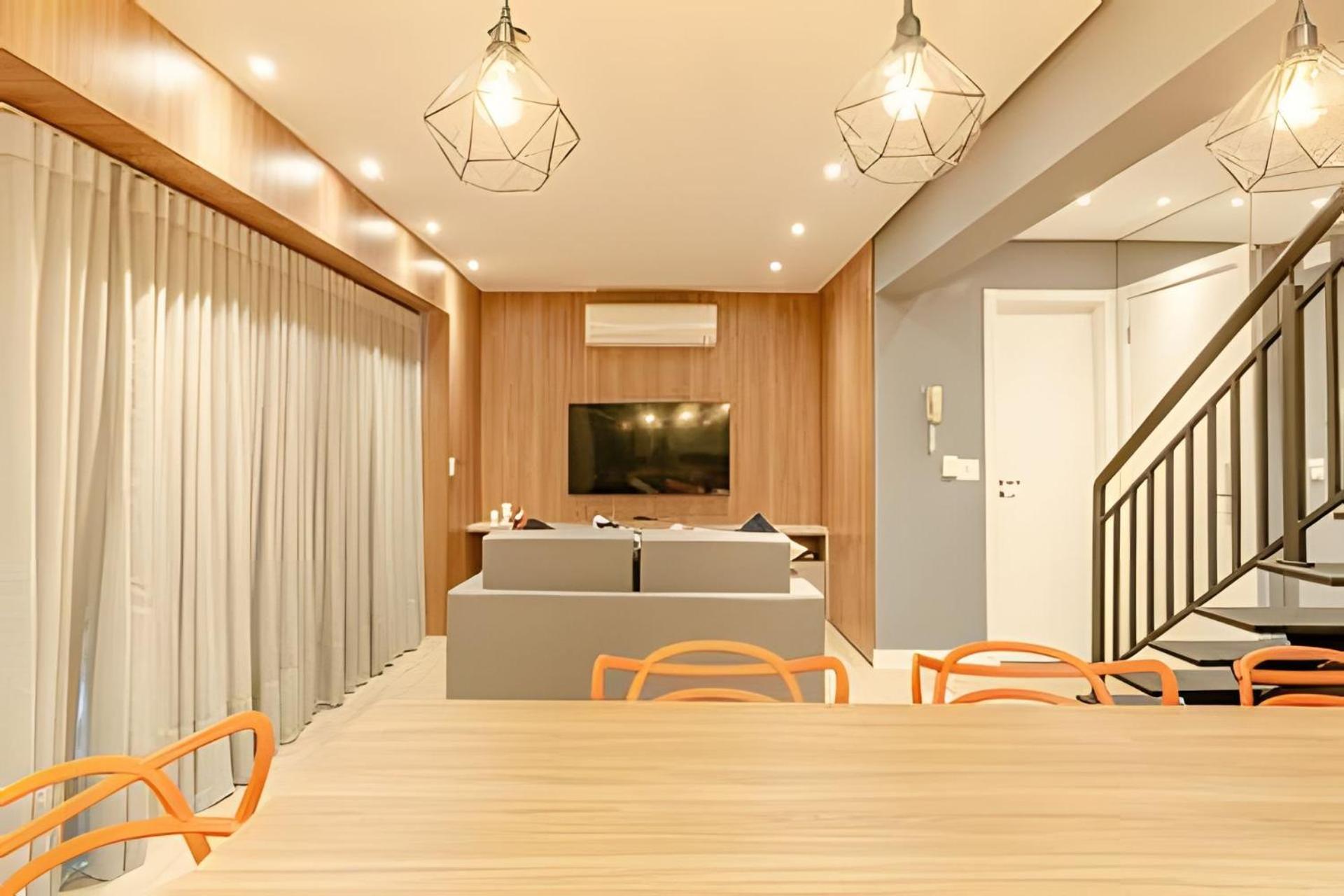 Duplex Incrivel, 2 Quartos, Varanda, 2 Vagas Batel By Urooms Apartment